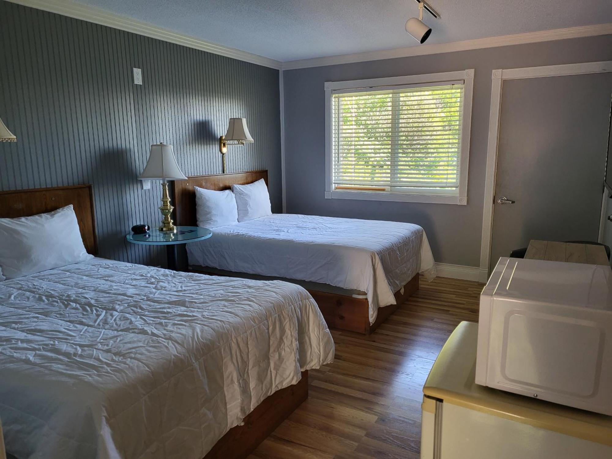 Chequamegon Lake Superior Lodge Bayfield Luaran gambar